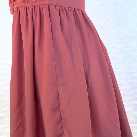 🆕YA LOS ANGELES Sleeveless Flower Applique Dress - Picture 7 of 7